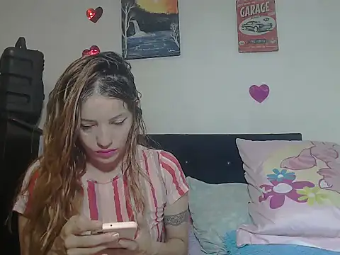 Snapshot of valerivegass chatting on November 2025 12:40:01 PM valerivegass online show from November 2025 12:40:01 PM