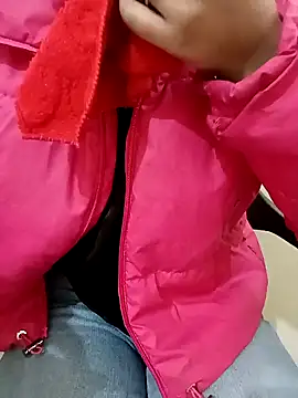 Snapshot of sweet_jia23 chatting on February 2025 05:03:02 AM sweet jia23 online show from February 2025 05:03:02 AM