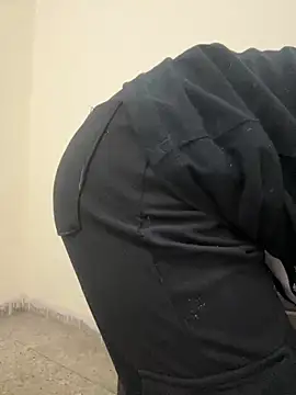 Snapshot of sweet_jia23 chatting on March 2025 05:13:01 AM sweet jia23 online show from March 2025 05:13:01 AM