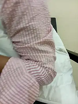 Snapshot of sweet_jia23 chatting on December 2025 05:35:01 AM sweet jia23 online show from December 2025 05:35:01 AM