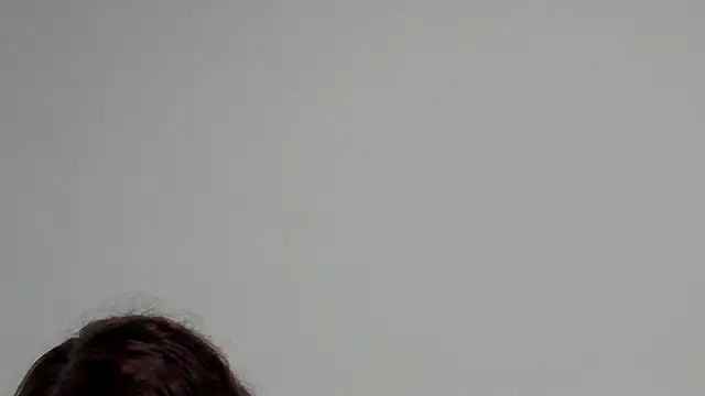 Snapshot of Charlotte_wow chatting on March 2026 02:04:02 AM Charlotte wow online show from March 2026 02:04:02 AM