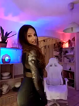 Snapshot of Luna_Kitanna chatting on February 2025 07:27:02 PM Luna Kitanna online show from February 2025 07:27:02 PM