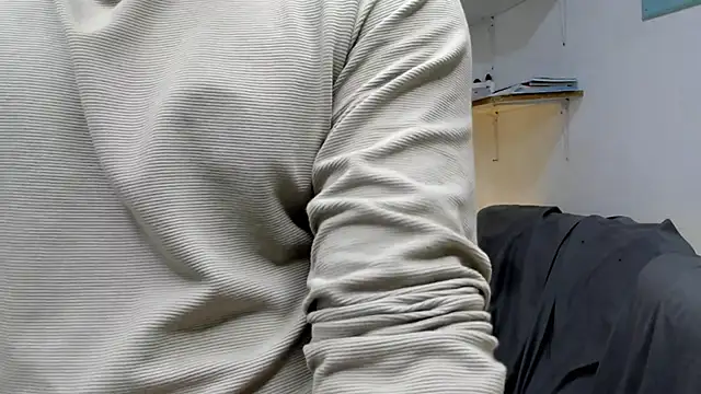 Snapshot of layneinchains chatting on March 2026 02:20:02 PM layneinchains online show from March 2026 02:20:02 PM