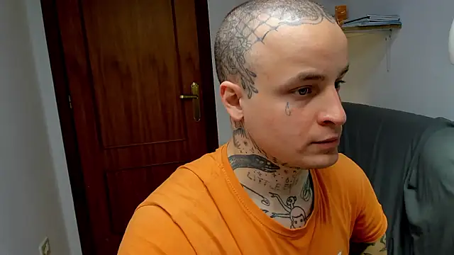 Snapshot of layneinchains chatting on March 2026 10:31:02 AM layneinchains online show from March 2026 10:31:02 AM