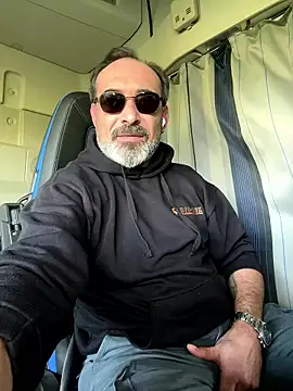 Snapshot of dzhakar chatting on January 2026 11:49:01 AM dzhakar online show from January 2026 11:49:01 AM