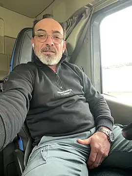 Snapshot of dzhakar chatting on February 2026 12:26:01 PM dzhakar online show from February 2026 12:26:01 PM