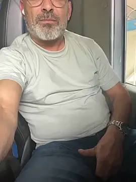 Snapshot of dzhakar chatting on May 2026 11:27:02 AM dzhakar online show from May 2026 11:27:02 AM