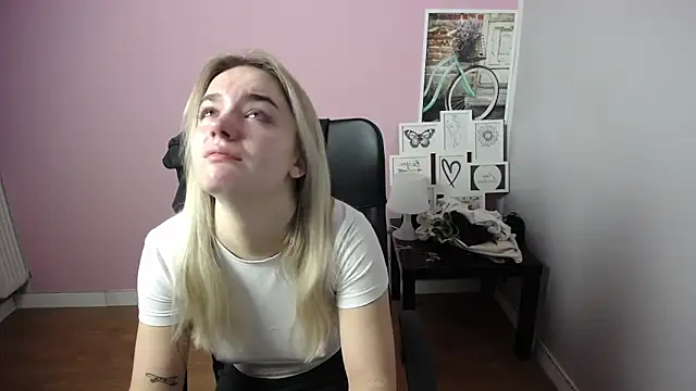 viktoria lovely online show from December 2024 07:10:01 AM