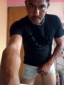 Snapshot of negro15cm17 chatting on October 2025 05:22:02 PM negro15cm17 online show from October 2025 05:22:02 PM