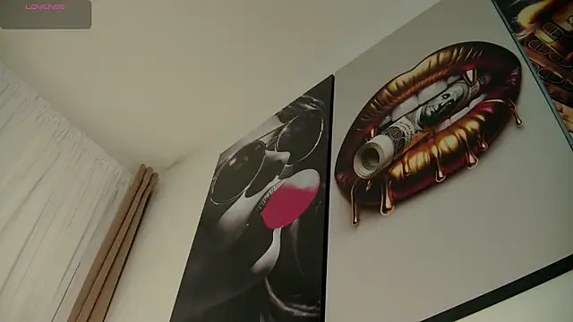 aidaadams online show from September 2025 10:26:02 AM