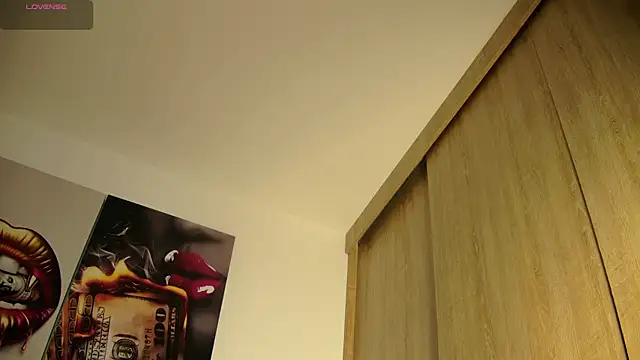 aidaadams online show from September 2025 09:21:02 AM