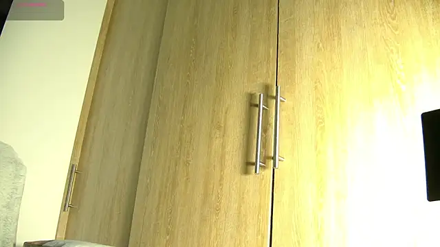 aidaadams online show from November 2025 11:31:02 AM