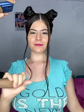 Hotnightsexxx online show from January 2025 11:00:01 PM