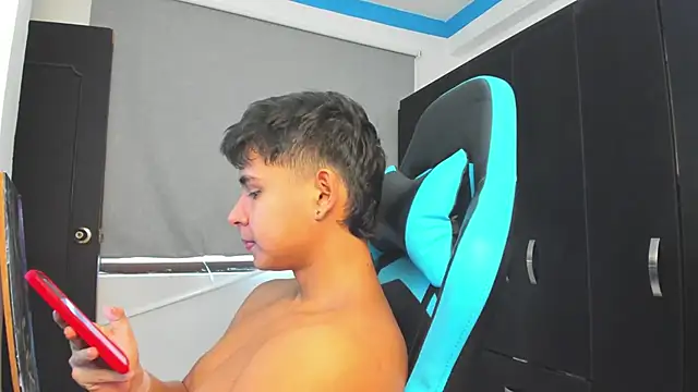 Bray Kevin online show from November 2025 05:57:02 PM