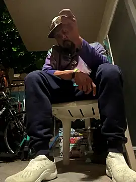 MrDickUdown24 7 online show from January 2026 03:23:01 AM