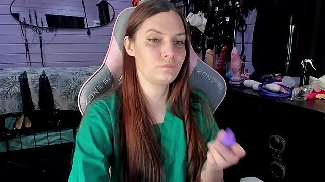 Snapshot of Stroynyash chatting on April 2026 06:56:02 PM Stroynyash online show from April 2026 06:56:02 PM