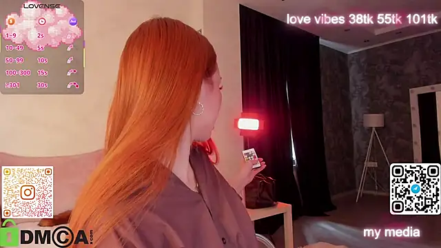 Snapshot of Tracy-Taylor chatting on September 2025 08:19:01 AM Tracy-Taylor online show from September 2025 08:19:01 AM