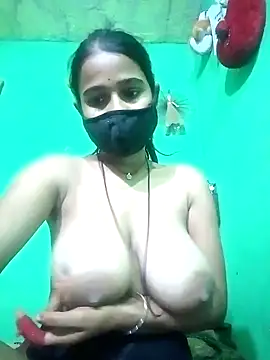 Snapshot of Cuti_jiyax chatting on December 2024 05:38:01 AM Cuti jiyax online show from December 2024 05:38:01 AM