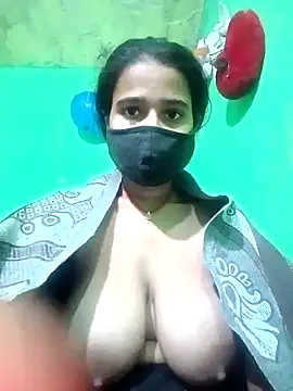 Snapshot of Cuti_jiyax chatting on December 2024 06:07:02 AM Cuti jiyax online show from December 2024 06:07:02 AM