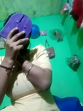 Snapshot of Cuti_jiyax chatting on January 2025 03:26:02 AM Cuti jiyax online show from January 2025 03:26:02 AM