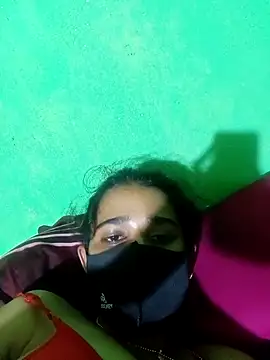 Snapshot of Cuti_jiyax chatting on February 2025 04:45:02 PM Cuti jiyax online show from February 2025 04:45:02 PM