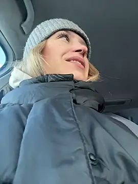 Snapshot of StasyWood chatting on March 2026 01:20:01 AM StasyWood online show from March 2026 01:20:01 AM