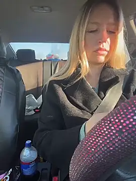 Snapshot of StasyWood chatting on April 2026 01:16:02 AM StasyWood online show from April 2026 01:16:02 AM