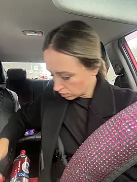 Snapshot of StasyWood chatting on April 2026 01:42:02 AM StasyWood online show from April 2026 01:42:02 AM