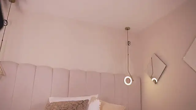 Snapshot of Abby-me chatting on March 2026 12:11:01 PM Abby-me online show from March 2026 12:11:01 PM