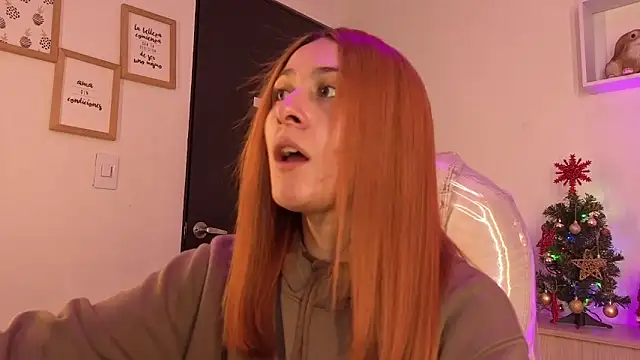 Tiarha online show from November 2025 04:51:02 AM