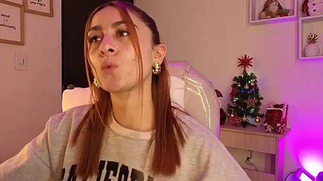 Tiarha online show from November 2025 04:17:02 AM