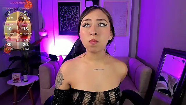 Snapshot of _cloe_martinez chatting on October 2025 02:11:01 AM cloe martinez online show from October 2025 02:11:01 AM