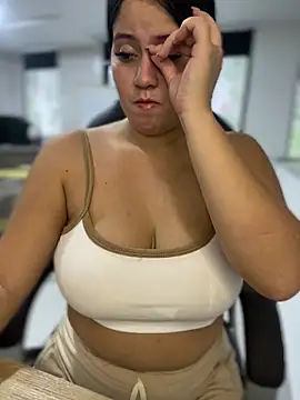 Natalia Cleark09 online show from March 2025 04:10:01 PM