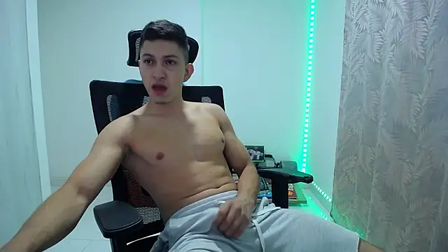 Iam yourbabyprincess XD online show from December 2024 07:36:02 AM