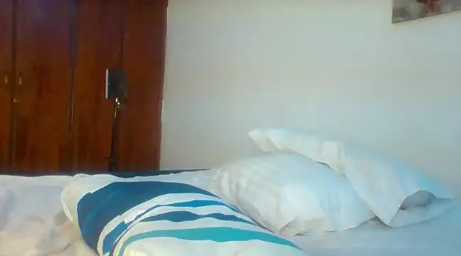 Snapshot of t-Booty_risky_ chatting on December 2024 01:13:01 PM t-Booty risky online show from December 2024 01:13:01 PM