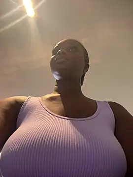 Snapshot of t-Booty_risky_ chatting on January 2025 11:45:02 AM t-Booty risky online show from January 2025 11:45:02 AM