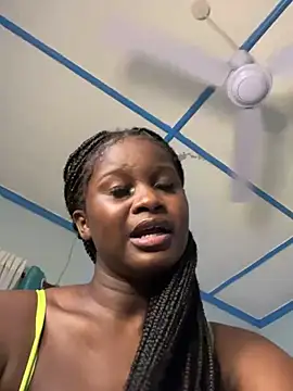 Snapshot of t-Booty_risky_ chatting on March 2025 03:34:01 PM t-Booty risky online show from March 2025 03:34:01 PM