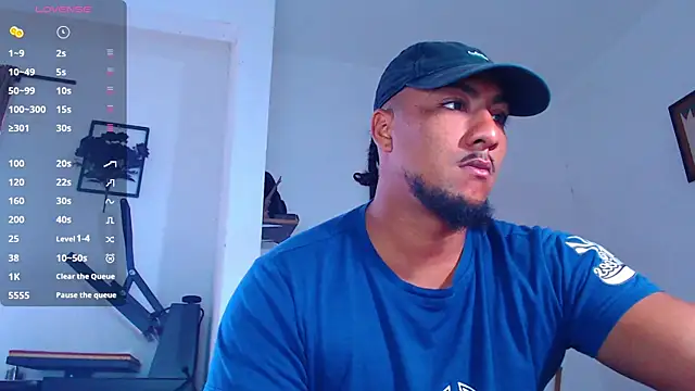 yosoy enzo2020 online show from October 2025 12:31:01 PM