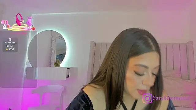 sarah-bonneth online show from October 2025 11:33:02 AM