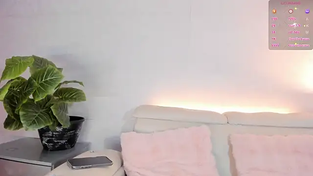 paulinasaeEnz online show from April 2026 01:27:02 PM