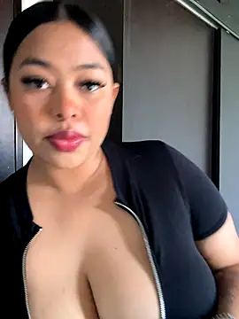 Snapshot of PUSHYLATE chatting on September 2025 02:17:01 PM PUSHYLATE online show from September 2025 02:17:01 PM