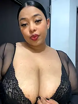 Snapshot of PUSHYLATE chatting on October 2025 01:47:01 AM PUSHYLATE online show from October 2025 01:47:01 AM