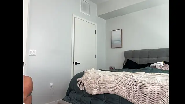 Snapshot of ElenaErickson chatting on September 2025 08:53:02 PM ElenaErickson online show from September 2025 08:53:02 PM