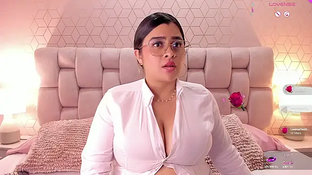 Emilyboobss online show from January 2025 09:55:01 AM