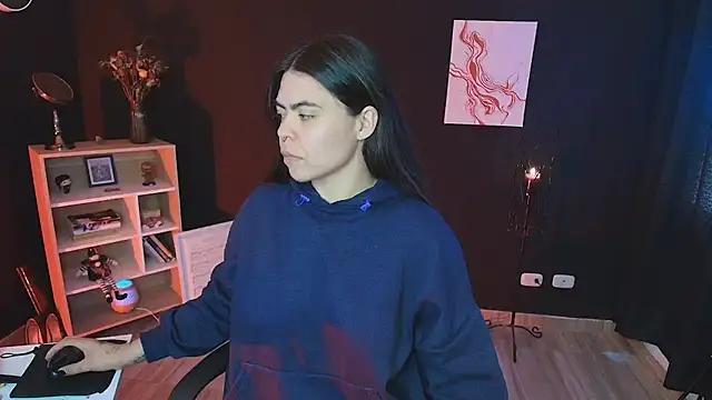  WednesdayFriday  online show from December 2024 07:12:01 PM