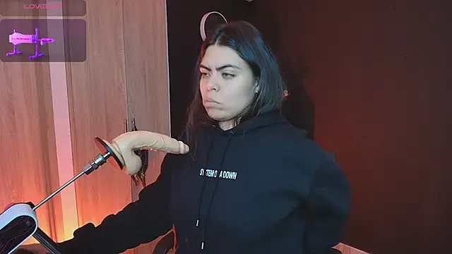  WednesdayFriday  online show from December 2025 07:53:02 PM