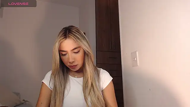 Snapshot of Marian_se chatting on January 2026 10:46:02 PM Marian se online show from January 2026 10:46:02 PM