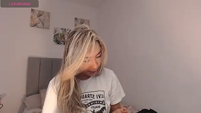 Snapshot of Marian_se chatting on February 2026 03:20:01 PM Marian se online show from February 2026 03:20:01 PM