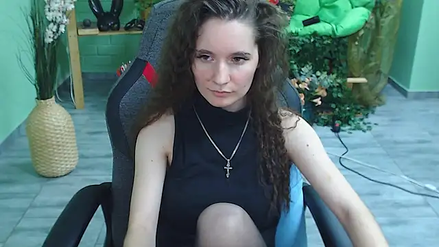 Miss Barbara  online show from February 2025 01:44:02 AM