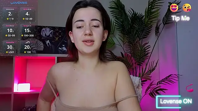 SweetieKendl online show from March 2026 10:37:01 PM